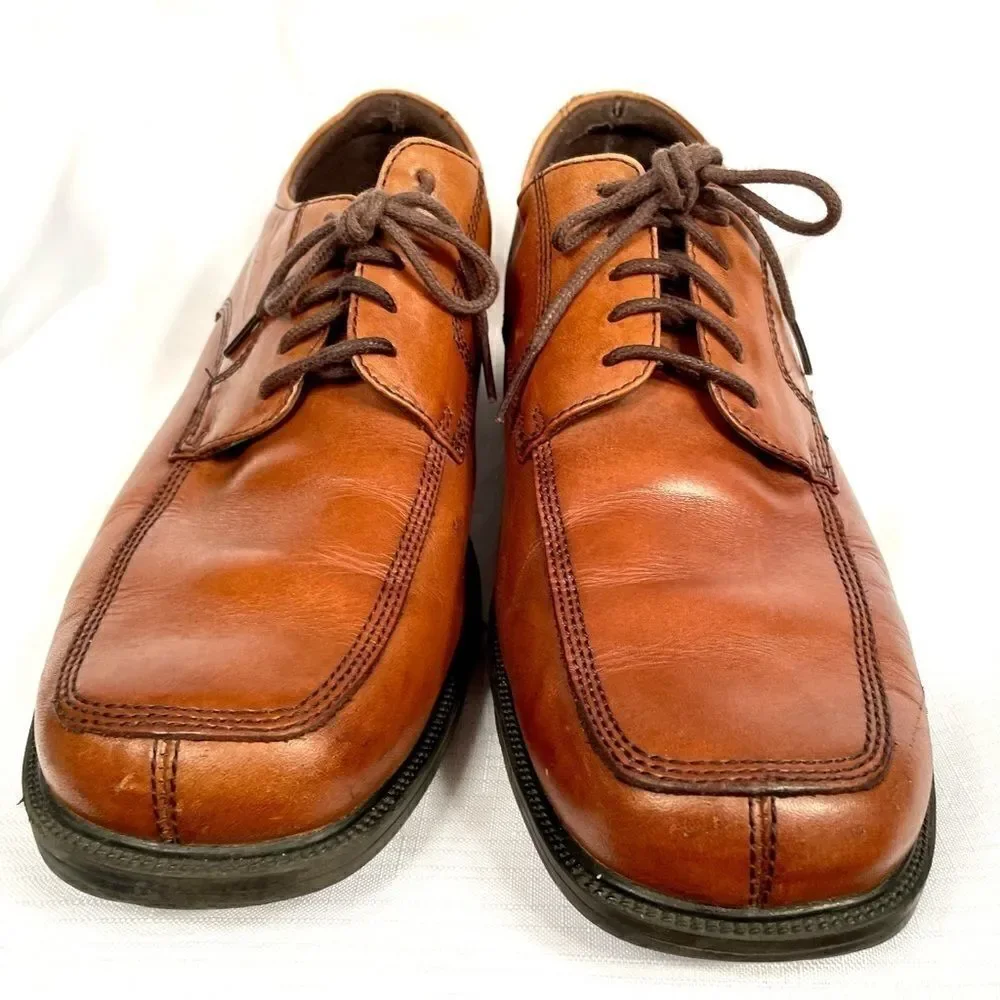 CAPITAL by ROCKPORT TIE UP OXFORDS SIZE 11.5